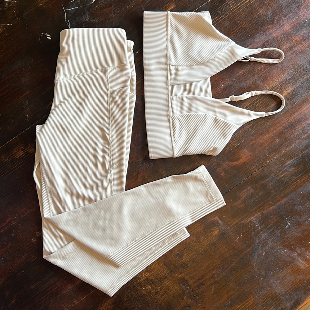 Old Navy Cream Ribbed Activewear Set